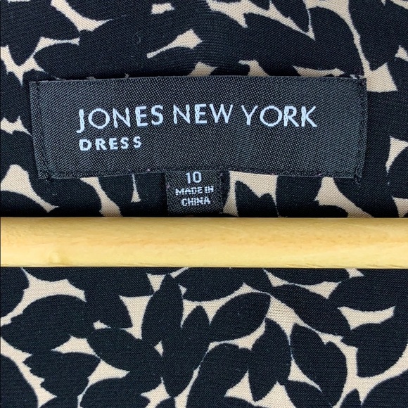 Jones New York Dress - Picture 6 of 7